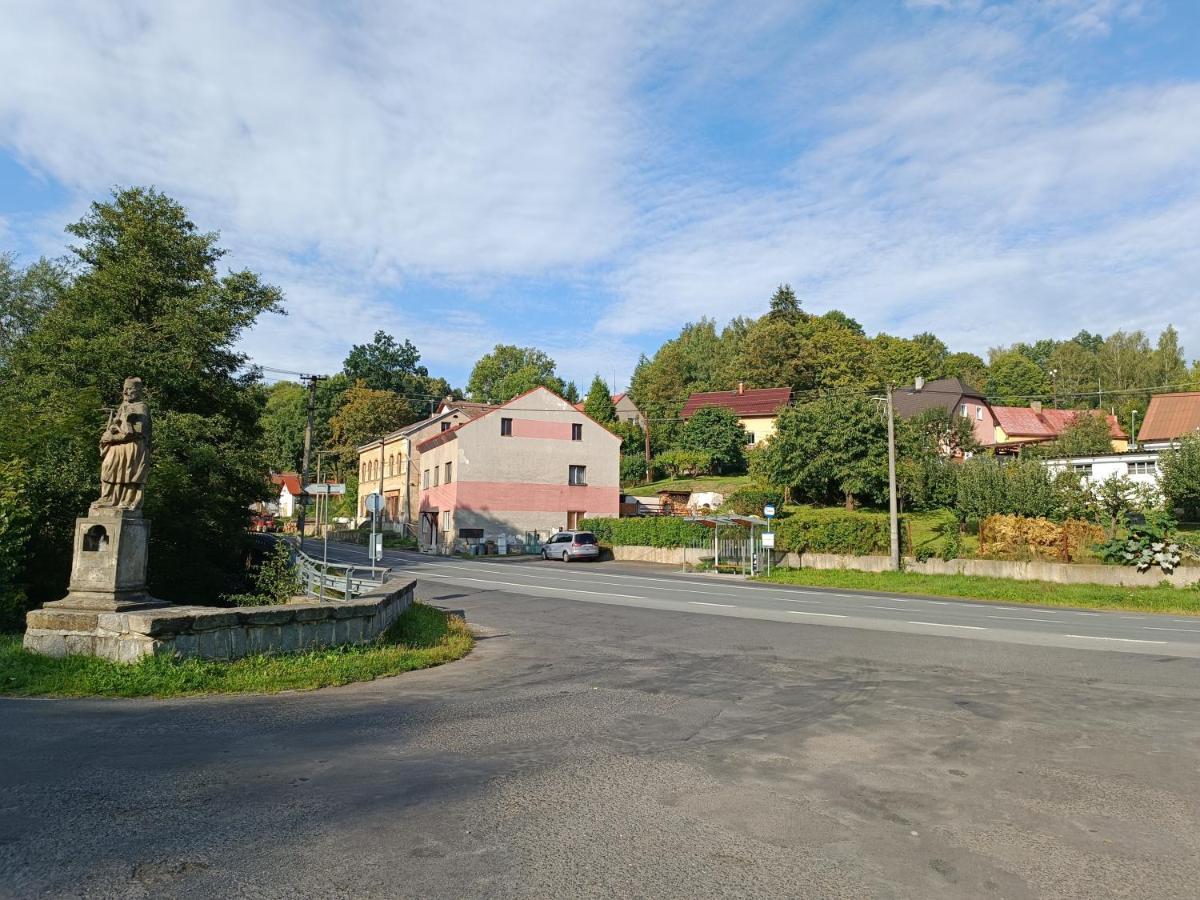 Apartman Horni Slavkov Hodinarstvi Exterior foto